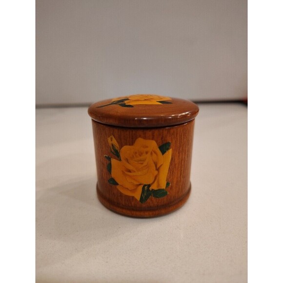 Vintage Wood Roll Stamp Holder Dispenser Yellow Roses Felt Bottom - Picture 1 of 9